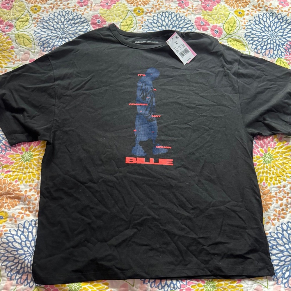 NWT medium billie eilish tshirt